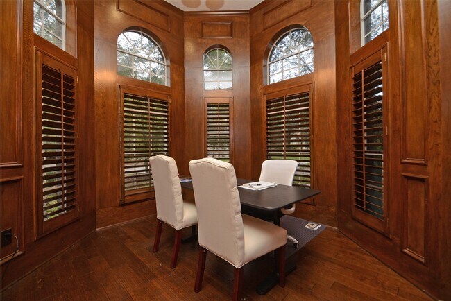 Building Photo - 70 N Skyflower Ct