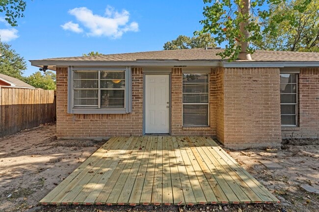 Building Photo - 4907 Tealgate Dr