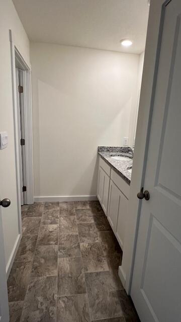 Building Photo - 4170 Lone Oak Cir
