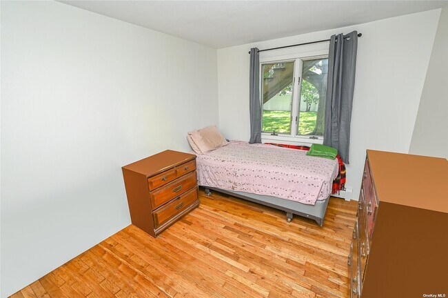 Building Photo - 316 Kimberly Pl