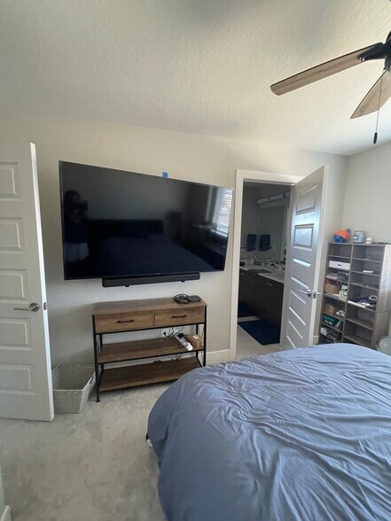 Building Photo - 16349 Askins Loop