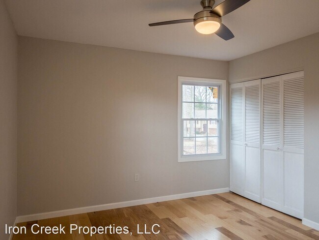 Building Photo - 3 br, 2 bath House - 16 King Arthur Place