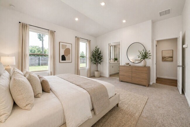Building Photo - 15623 Red Panda Rd