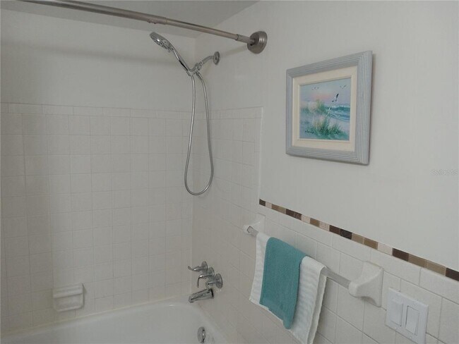 Building Photo - 2331 Finlandia Ln