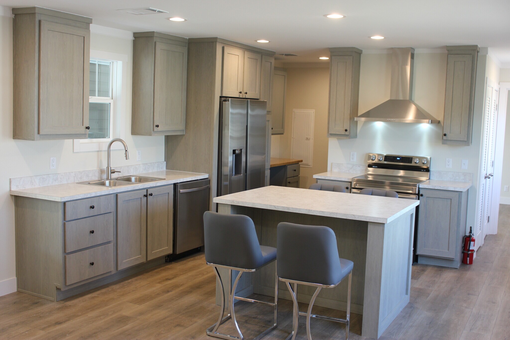 Building Photo - 6982 Apopo Ct