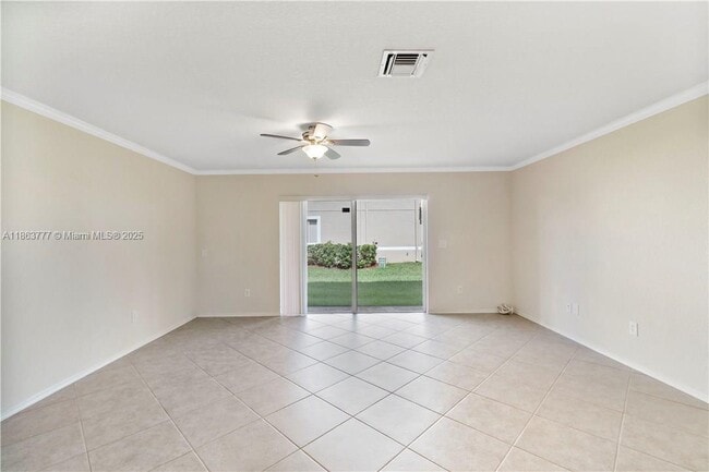 Building Photo - 5905 Abbey Rd