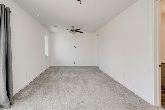 Building Photo - 1417 Kramer Ln