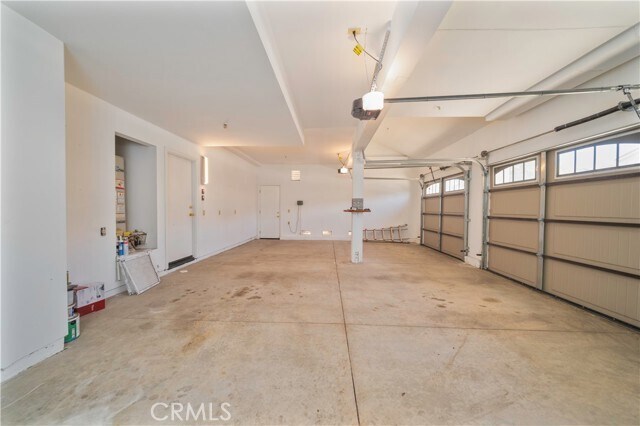 Building Photo - 9531 Montanza Way