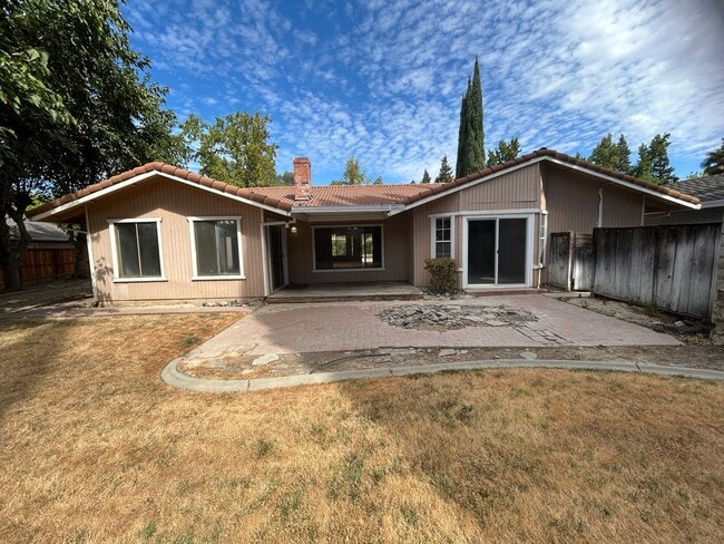 Building Photo - 1246 Paseo Redondo Dr