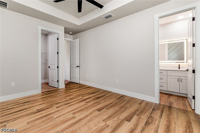 Building Photo - 4157 NW 39th Ave