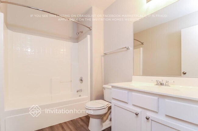 Building Photo - 9327 W Gold Dust Ave