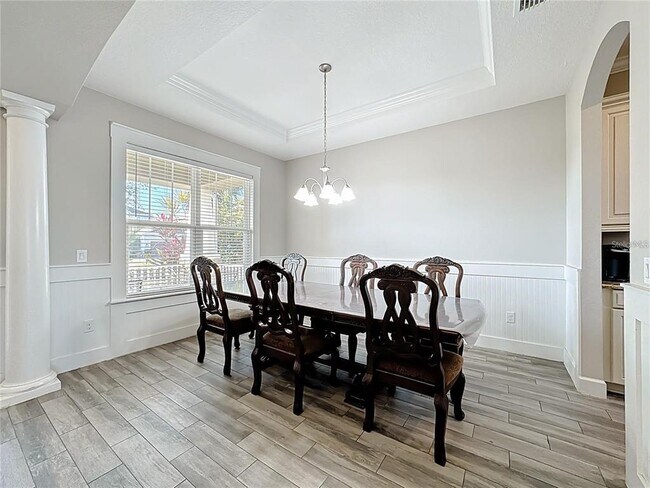 Building Photo - 6006 Anise Dr