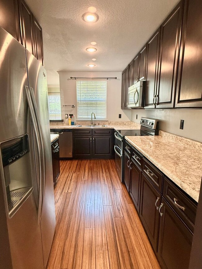 Building Photo - 1744 Somersby Ln