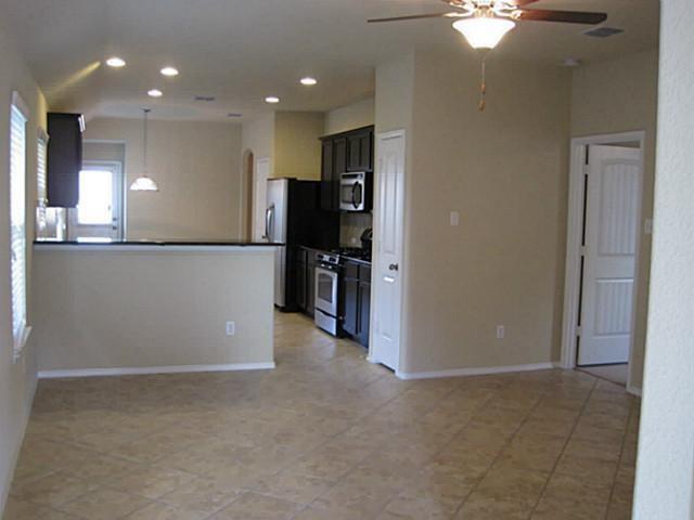Building Photo - 2621 Frisco Wood Dr