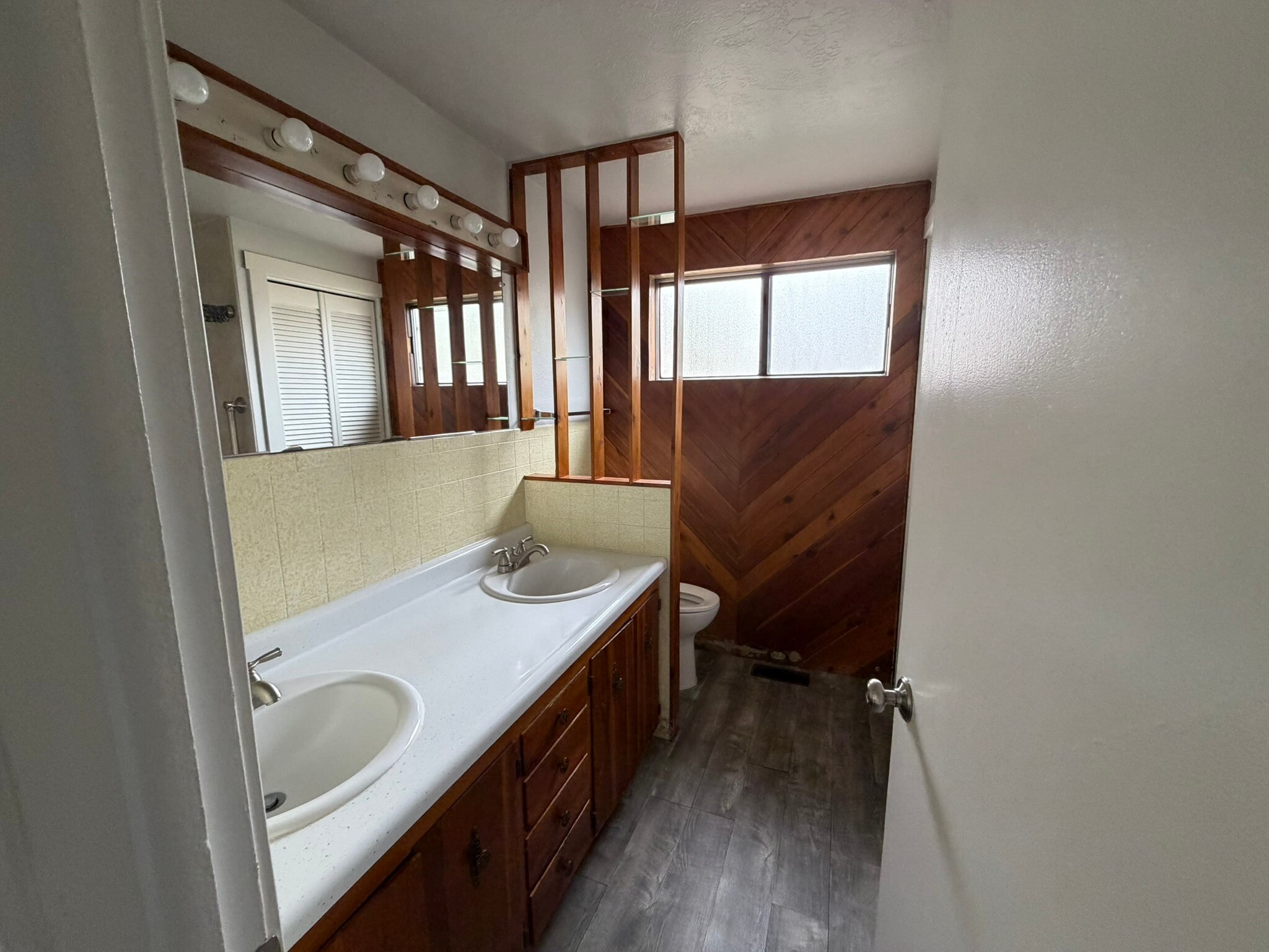 Building Photo - 345 W 400 S