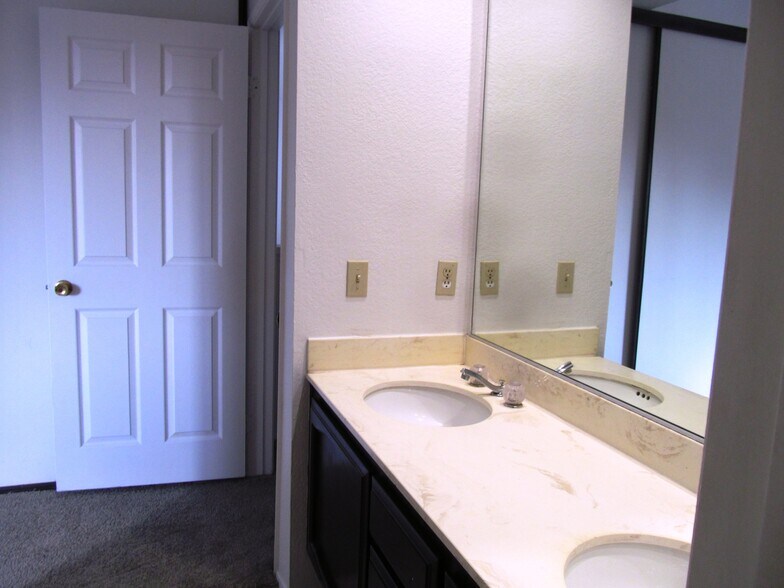 Bathroom - 11422 Madera Rosa Way