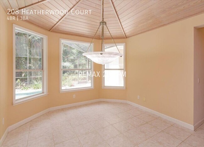 Building Photo - 208 Heatherwood Ct