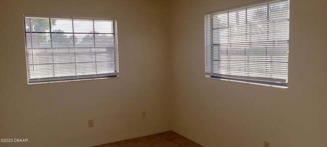 Building Photo - Large corner lot in Port Orange, Beautiful...