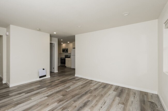 Building Photo - 7151-7153 Fauntleroy Wy SW