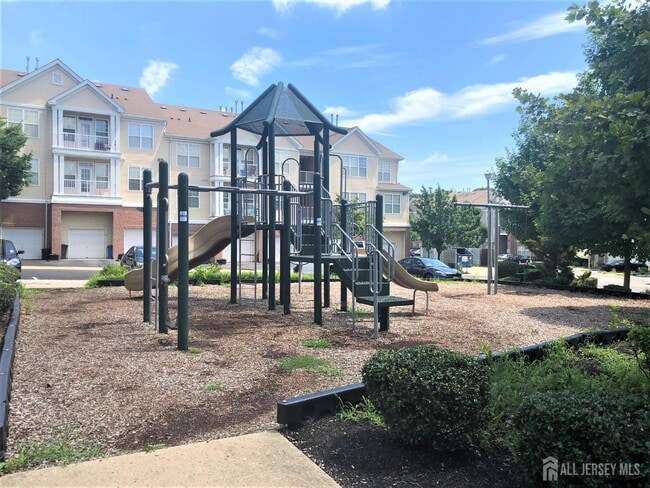 Building Photo - 112 Giordano Ave