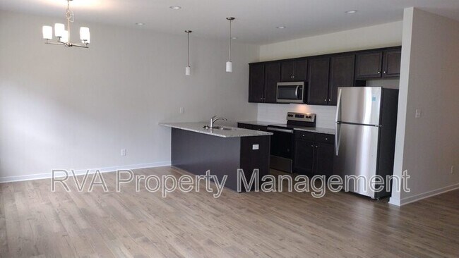 Building Photo - 11248 Benton Pointe Wy