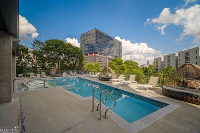 Building Photo - 788 West Marietta St NW