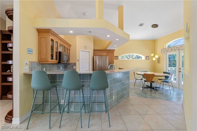 Building Photo - 27130 Flamingo Dr