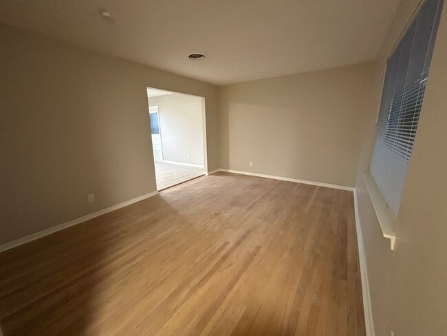 Building Photo - 12414 Ledger Ln