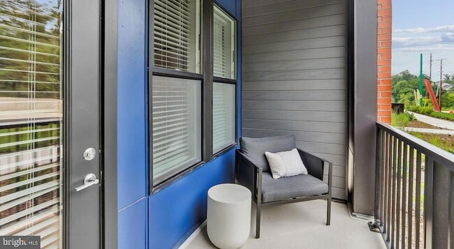 Building Photo - 4851 Ellin Rd