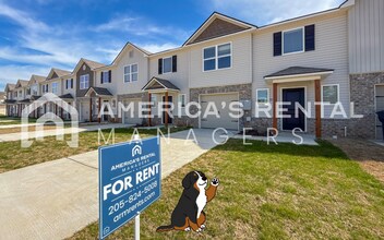 Building Photo - Home in Lincoln, AL for Rent! View with 48 Hours Notice!