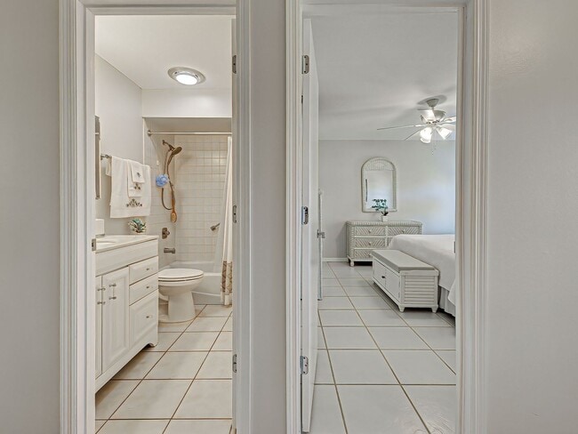 Building Photo - 2BD/2BA/1CG in Vivienda West - a 55+Community