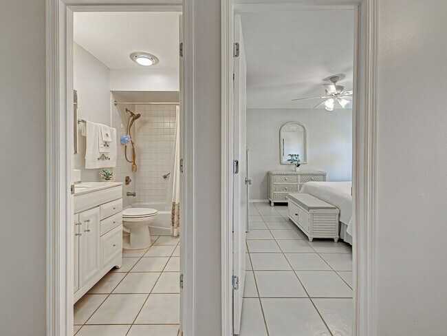 Building Photo - FURNISHED! 2BD/2BA/1CG in Vivienda West - a 55+Community