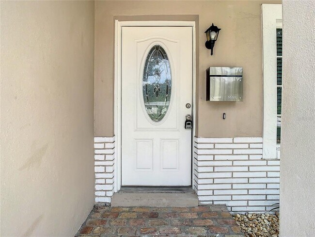 Building Photo - 2918 46th Ave S