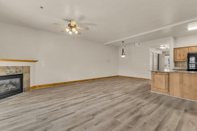 Building Photo - Park City Living Near Kimball Junction with Balcony