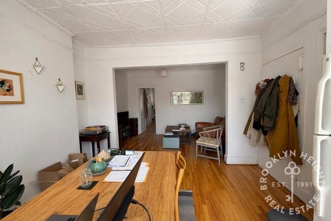 Building Photo - Floor-Through 1BR + Den – Top Floor Brownstone – Sun-Filled – Prime Location