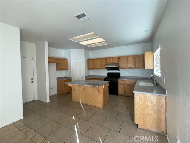 Building Photo - 13533 Princeton Dr
