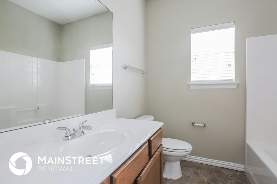 Building Photo - 209 Kennedy Dr