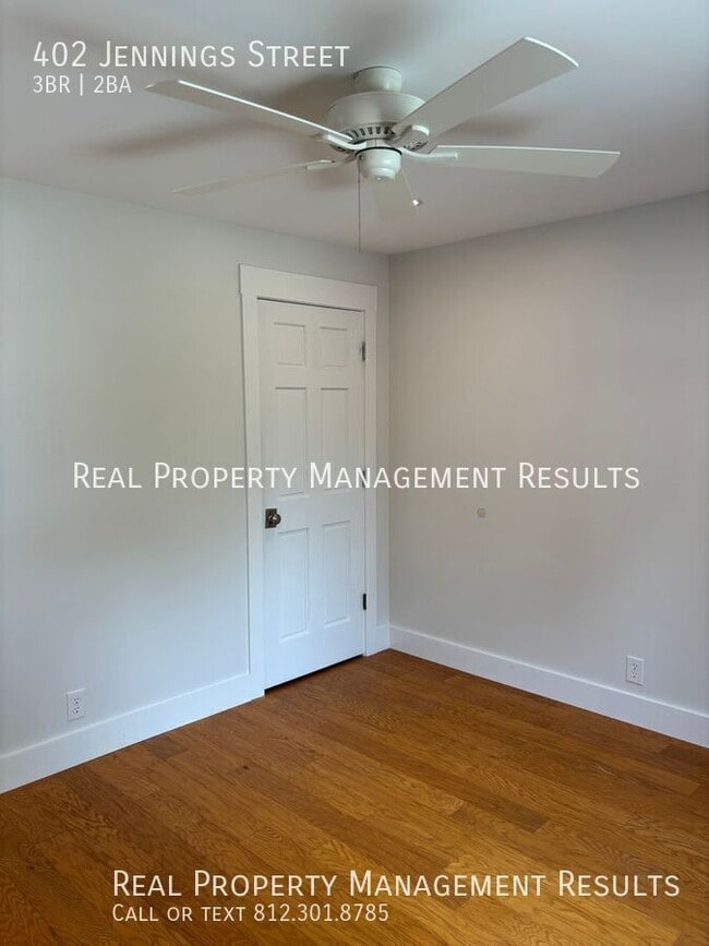 Building Photo - 402 W Jennings St