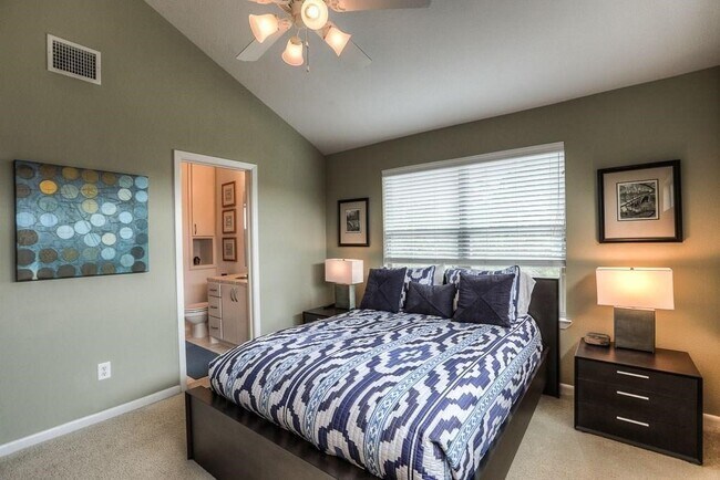 Building Photo - 4312 Floyd St