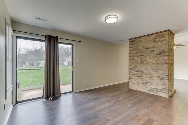 Dining Room - 5321 Reedham Ct