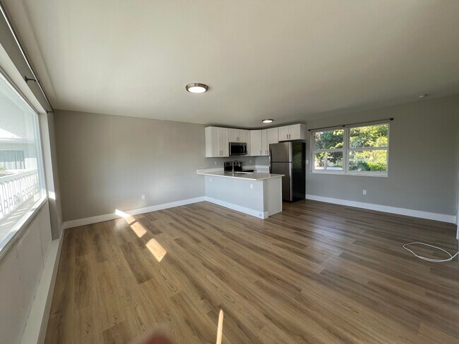 Building Photo - 6600 N Ocean Blvd