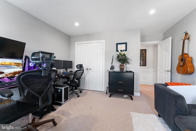 Building Photo - 2113 Arrowleaf Dr