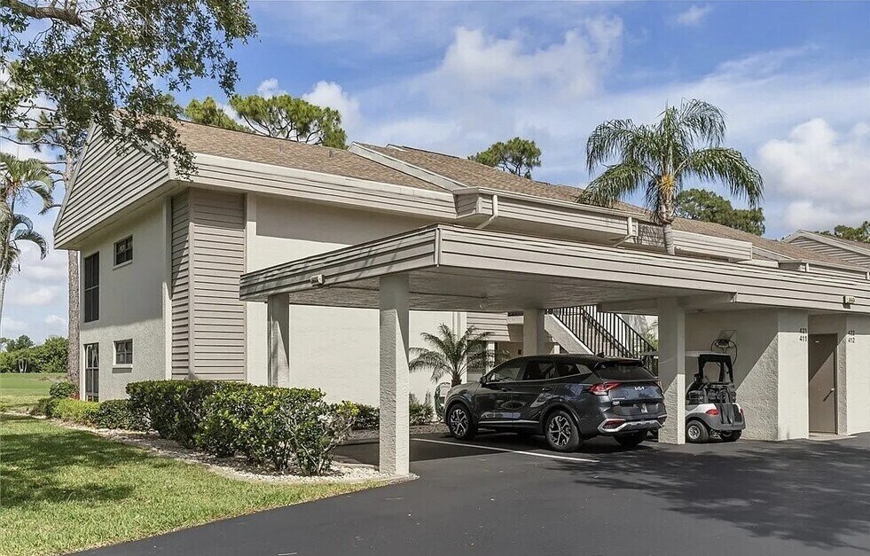 Building Photo - 5625 Trailwinds Dr