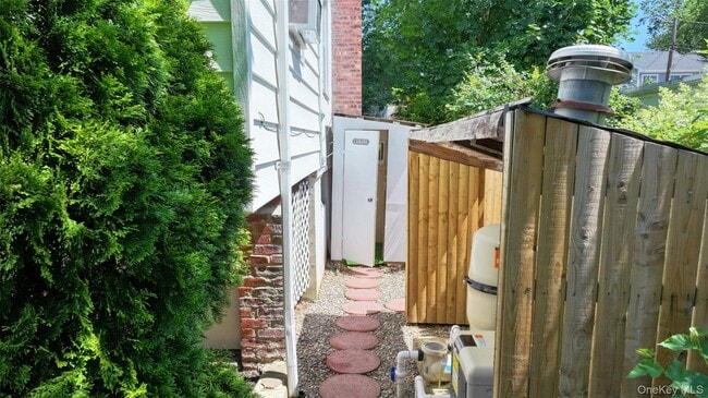 Building Photo - 32 Biltmore Ave