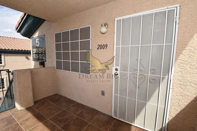 Building Photo - 8410 Eldora Ave