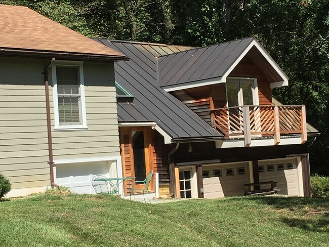 Primary Photo - 38954 Lime Kiln Rd