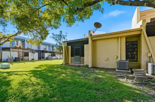 Building Photo - 1401 NW 97th Terrace