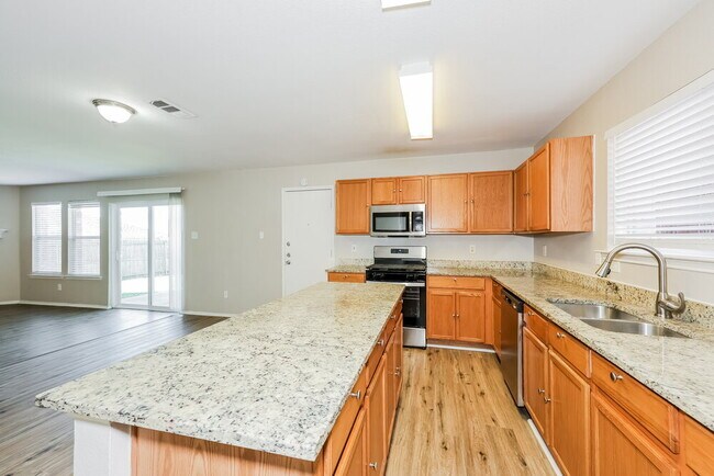 Building Photo - 2133 Pecan Creek Dr