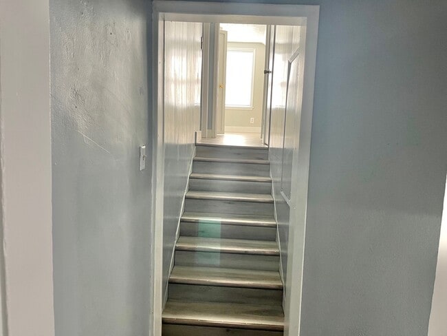 Building Photo - 4 Plex Seller Finance
