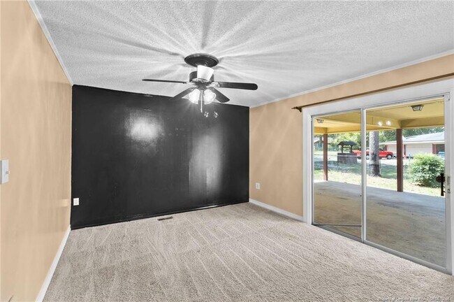 Building Photo - 3450 Cornell Dr